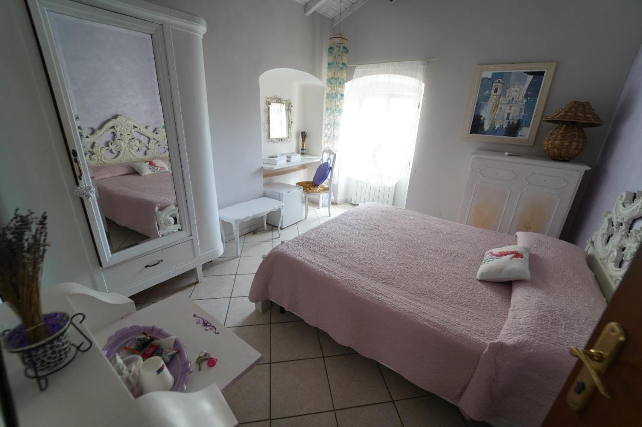 Camera Nel Borgo Medievale Di Cervo - Lenottimediterranee Eksteriør billede